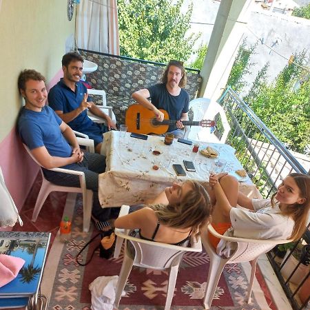 Adventurous Local Hostel Fethiye Dış mekan fotoğraf