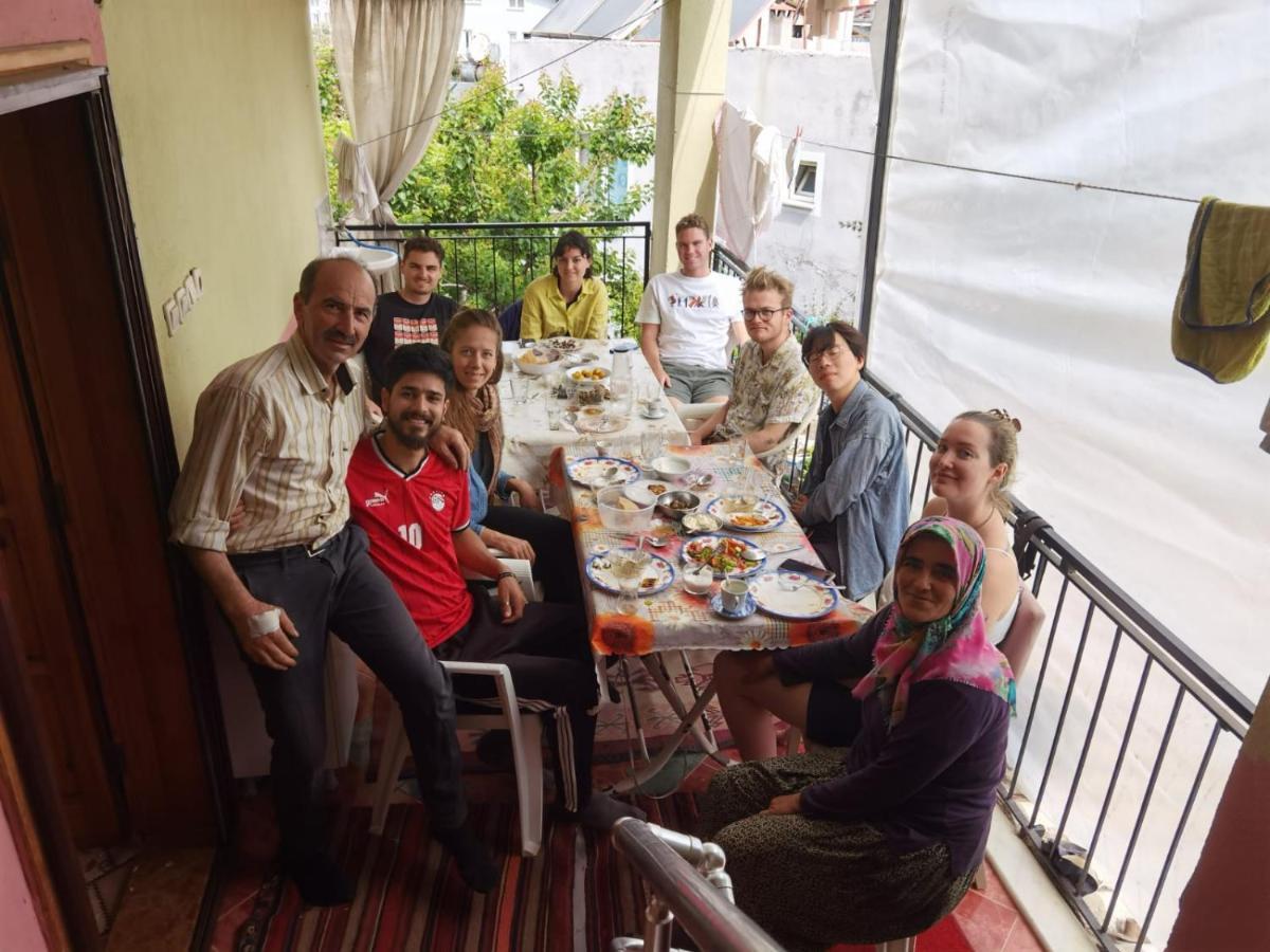 Adventurous Local Hostel Fethiye Dış mekan fotoğraf